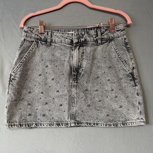 Zara Womens Pearl Studded Denim Mini Skirt Small Grey Acid Wash Grunge Y2K Edgy